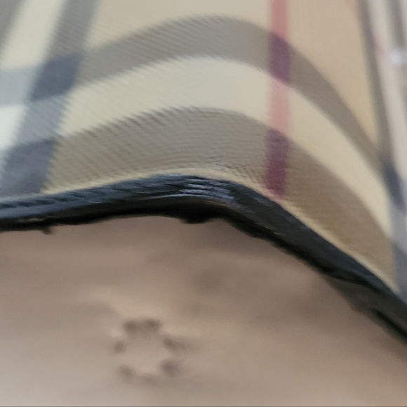 Burberry Snap Bifold wallet - Picture 7 of 16